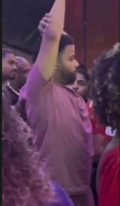 Hytalo Santos curtindo Baile no Alemão após confusão na Penha